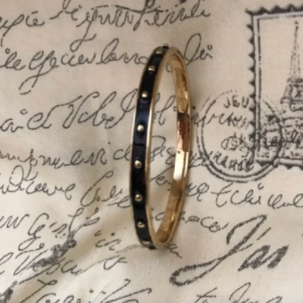 KATE SPADE || Black Inlaid Enamel Gold Ball Bangle Bracelet size 7 1/2